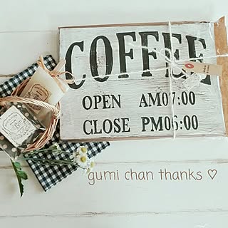 机/gumi ちゃんのプレ企画♡/gumi ちゃんの素敵便♡/ありがとう✨大切にするね♡/ナチュラルホッコリ目指してます♡...などのインテリア実例 - 2017-05-25 22:24:49