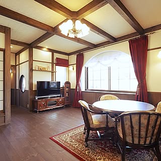 洋館風のおしゃれなインテリア 部屋 家具の実例 Roomclip ルームクリップ