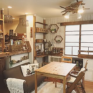 部屋全体/DIYがたくさん詰まった場所/reihanamiyaさんの六角形♡/プチプラ/ニトリ...などのインテリア実例 - 2016-12-04 14:16:57