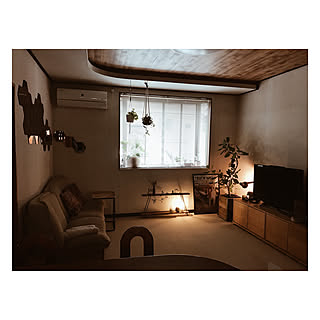 薄暗い部屋のインテリア実例 Roomclip ルームクリップ 薄暗い部屋のインテリア実例 Roomclip ルームクリップ