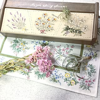 ベッド周り/2017.3.26/花のある暮らし/今日も素敵な1日を❤️/今日も見ていただいて嬉しいです✨...などのインテリア実例 - 2017-03-26 08:51:17