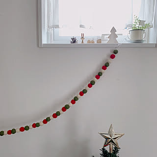 ニトリ/クリスマスガーランド/羊毛フェルトガーランド/ガーランド/小窓...などのインテリア実例 - 2019-12-12 22:18:21