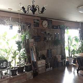 部屋全体/リメ鉢/NO GREEN NO LIFE/のほほん日和☆/DIY板壁...などのインテリア実例 - 2017-07-03 05:53:37