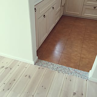 キッチンとリビングの間仕切りのインテリア実例 Roomclip ルームクリップ