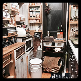 キッチン/ペール缶スツール/山善/木材が好き/いいね、フォロー本当に感謝です♡...などのインテリア実例 - 2018-01-30 09:11:43