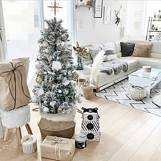 訪問がなかなか出来ずゴメンナサイ/ホワイトインテリア/クリスマスが待ち遠しい/インスタやってます→yur2106/コメントお気遣いなく♡...などのインテリア実例 - 2019-12-20 21:17:56
