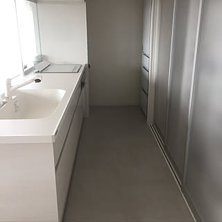 キッチン/サンゲツフロアタイル/ホワイトインテリア/アレスタ/背面収納のインテリア実例 - 2018-03-06 10:18:00