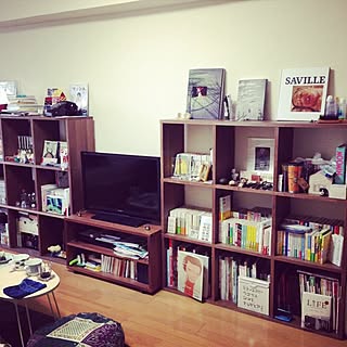 本棚 画集のおしゃれなアレンジ 飾り方のインテリア実例 Roomclip ルームクリップ