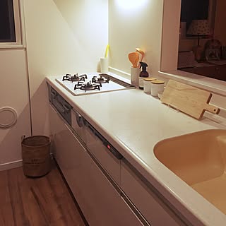 キッチン/ガスコンロまわり/人口大理石/リクシルキッチン/サンウェーブのインテリア実例 - 2016-09-24 00:28:46