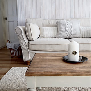 女性の、、家族住まいの「机」についてのインテリア実例