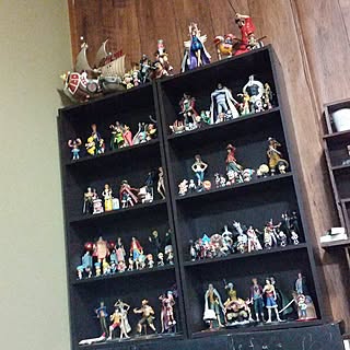 フィギュア収納 ワンピースフィギュアのインテリア実例 Roomclip ルームクリップ