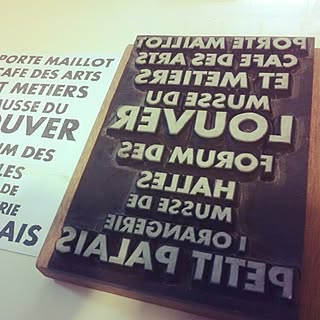 女性の、3LDK、家族住まいの「ベッド周り」についてのインテリア実例