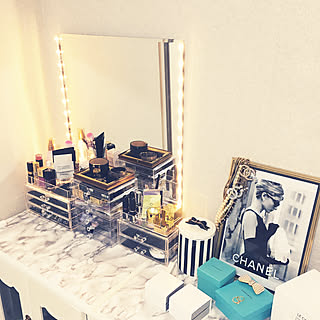 棚/ハリウッドミラー風/アクリルケース/ニトリ/ドレッサー周辺...などのインテリア実例 - 2017-08-07 13:21:12