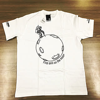机/ブラデカプリント/ムーンマン/UNIQLO Tシャツ/ユニクロコーデ...などのインテリア実例 - 2018-02-17 21:28:30