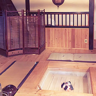 囲炉裏のある部屋のインテリア実例 Roomclip ルームクリップ