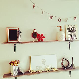 女性の、3LDK、家族住まいの「棚」についてのインテリア実例