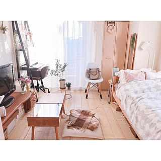 シンプルライフ 一人暮らし女子のおしゃれなインテリア 部屋 家具の実例 Roomclip ルームクリップ