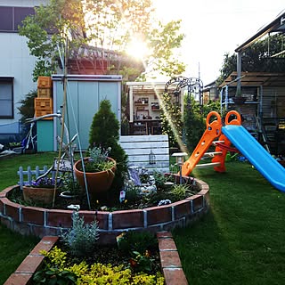 玄関/入り口/日替わり投稿企画!木曜日/NO GREEN NO LIFE/芝生/花壇 手作り...などのインテリア実例 - 2017-05-18 19:31:09