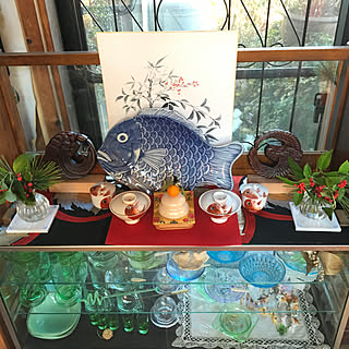 棚/笑顔ふくらむ年でありますように。ஐ✿/皆様と 皆様の 大切な方々にとって/100均セリア購入品/リサイクルショップ購入棚/アンティークショップ購入品...などのインテリア実例 - 2018-01-04 12:55:07