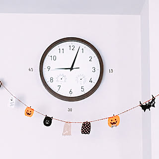 壁/天井/パッと見で読めるように.../ニトリの時計/HALLOWEEN/暮らしの知恵...などのインテリア実例 - 2018-09-30 09:11:53