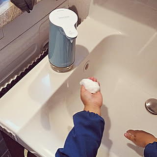 女性の、4LDK、家族住まいの「バス/トイレ」についてのインテリア実例