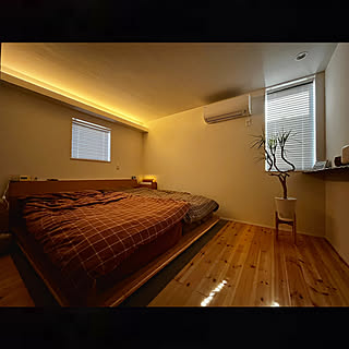 間接照明 珪藻土壁のおしゃれなインテリアコーディネート レイアウトの実例 Roomclip ルームクリップ