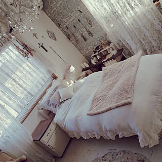 ベッド周り/アンティーク/ドライフラワー/シャビー/フレンチシャビー...などのインテリア実例 - 2020-02-24 09:28:24