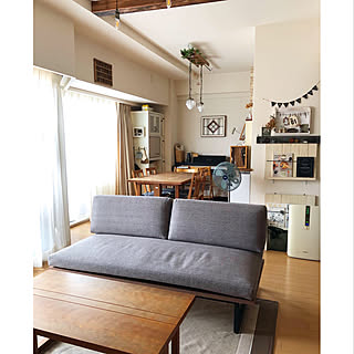 女性の、3LDK、家族住まいの「部屋全体」についてのインテリア実例