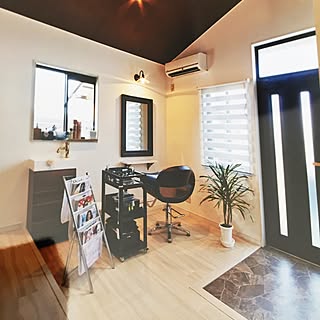 玄関 入り口 プライベートサロンのインテリア実例 Roomclip ルームクリップ