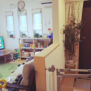 玄関/入り口/同じような写真でごめんなさい/ふたごとおちびのいる暮らし/子供と暮らす家/増築したい!!...などのインテリア実例 - 2018-05-07 15:21:31