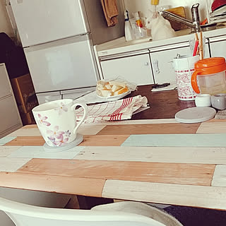 狭い家/猫と暮らす/朝の1枚/いいね、フォロー本当に感謝です♡/見てくださって感謝です、元気でます☆...などのインテリア実例 - 2018-10-25 09:28:55