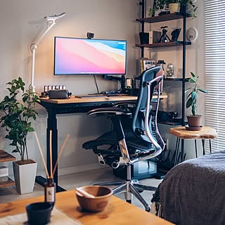 デスク周り収納のアイデア おしゃれなインテリア実例 Roomclip ルームクリップ