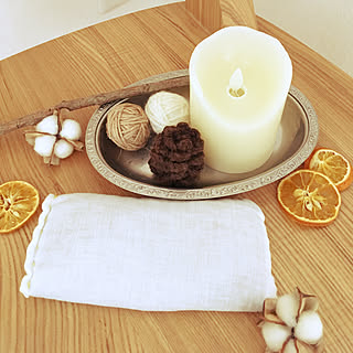 女性の、2LDK、家族住まいの「ベッド周り」についてのインテリア実例