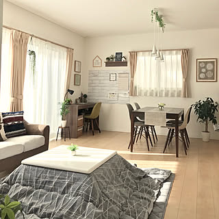部屋全体/変わり映えしないですが/こたつのある部屋/ニトリの多肉フェイク/建売住宅...などのインテリア実例 - 2019-01-16 15:34:20