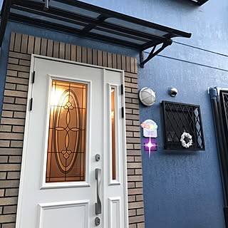 玄関/入り口/外壁塗装しちゃいました❤︎/!!!!!アホ仲間!!!!!/フェイクに水あげ隊/インスタ→chiisoccer_11...などのインテリア実例 - 2017-05-20 21:11:19