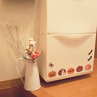 女性の、4LDK、家族住まいの「棚」についてのインテリア実例