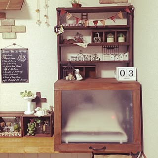 棚/ドイリーマット/シューモールド 紙粘土/多肉型キャンドル/レンガタイル...などのインテリア実例 - 2015-04-03 20:03:47
