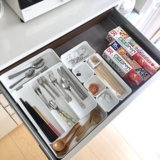 キッチン/ラップ収納/食器棚/ニトリ/キッチン収納...などのインテリア実例 - 2018-12-02 09:59:48