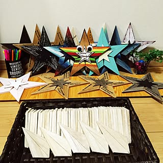 壁/天井/ハンドメイド/ウッドスター/作成中/スター好き...などのインテリア実例 - 2016-06-30 00:05:39