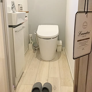 明るいトイレのインテリア実例 Roomclip ルームクリップ