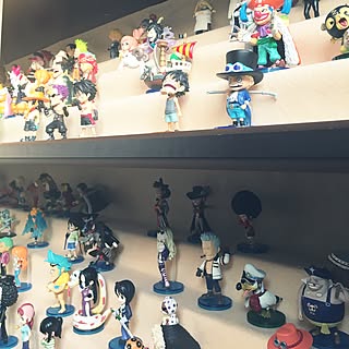 ワンピースフィギュア フィギュア収集のインテリア実例 Roomclip ルームクリップ