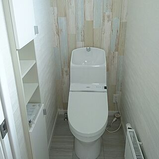 木目調壁紙 Totoトイレのおしゃれなアレンジ 飾り方のインテリア実例 Roomclip ルームクリップ