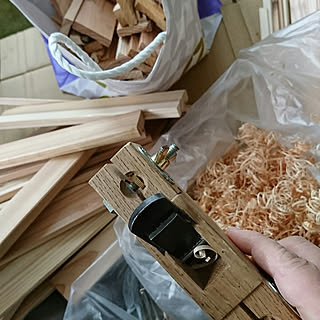 部屋全体/かんなくず/かんなの削り器/ひたすら削る/手がぷるぷる...などのインテリア実例 - 2017-12-10 14:10:28