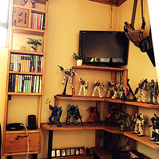棚 ガンプラ収納のインテリア実例 Roomclip ルームクリップ