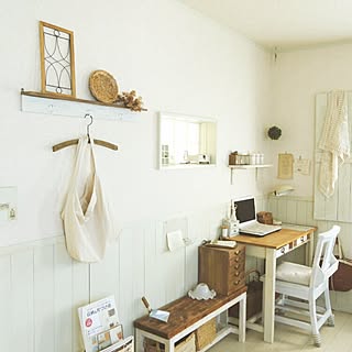 机/セリア アイアンパネル/古い小引き出し/腰壁DIY/白がすき...などのインテリア実例 - 2015-06-07 08:34:53