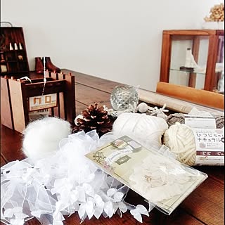 お家にあったものも。/クリスマスのイメージで/セリア/松ぼっくり/買ったもの...などのインテリア実例 - 2013-09-25 11:51:52