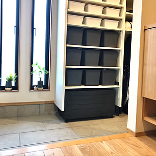 スノコDIY/ダイソースクエアボックス/玄関まわり/100均/石友ホーム...などのインテリア実例 - 2019-12-15 16:54:23