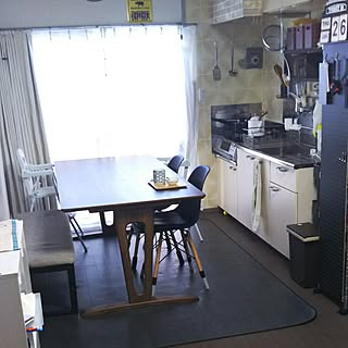 団地 ダイニングキッチンのおしゃれなインテリアコーディネート レイアウトの実例 Roomclip ルームクリップ