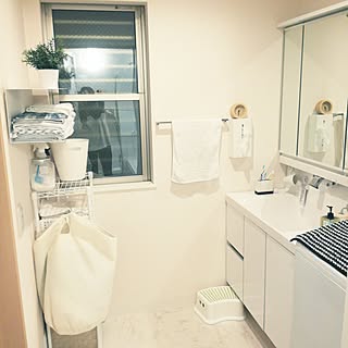 バス/トイレ/山善バスケットトローリーモニター応募/ミニマリストに憧れて/身支度/シンプル...などのインテリア実例 - 2017-03-03 06:16:11