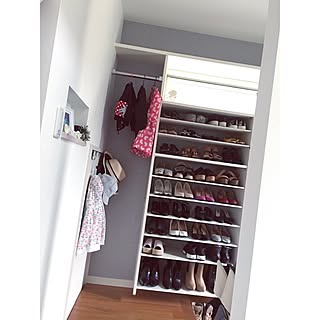 シューズクローク サンゲツ壁紙のおしゃれなアレンジ 飾り方のインテリア実例 Roomclip ルームクリップ
